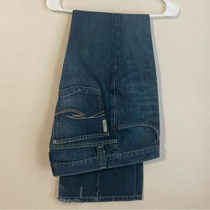 Men’s Cinch jean.